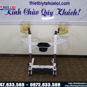 xe lăn di chuyển tách rời hai mảnh