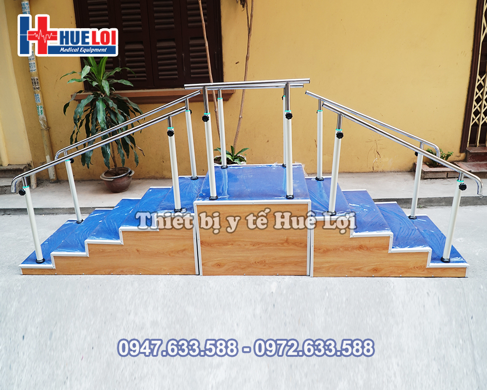 cầu thang tập đi tại nhà